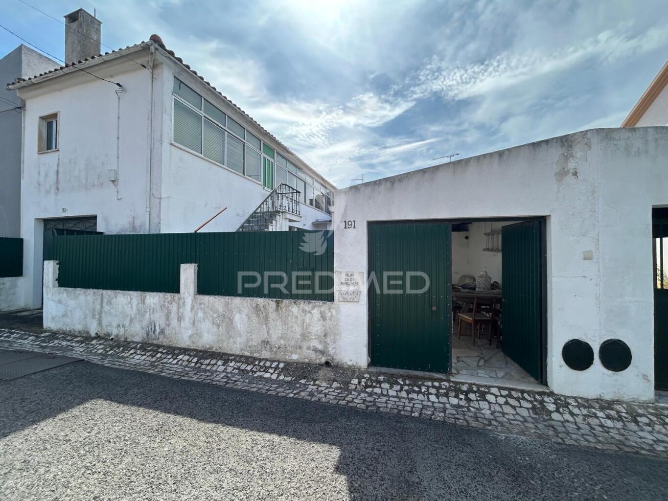 Oportunidade de investimento - moradia com 5 quartos em matos cheirinhos