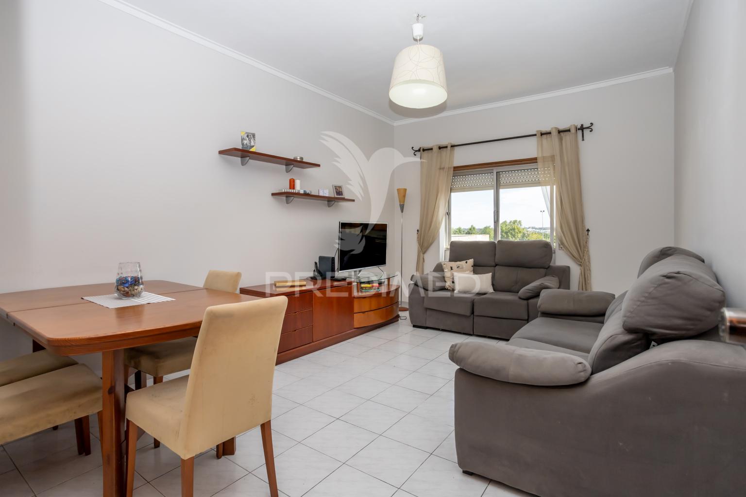 Apartamento t2 em paio pires
