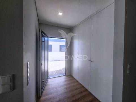 Moradia isolada t3 c/piscina e garagem, vale choupo-azeitão