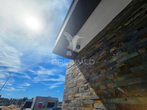 Moradia isolada t3 c/piscina e garagem, vale choupo-azeitão