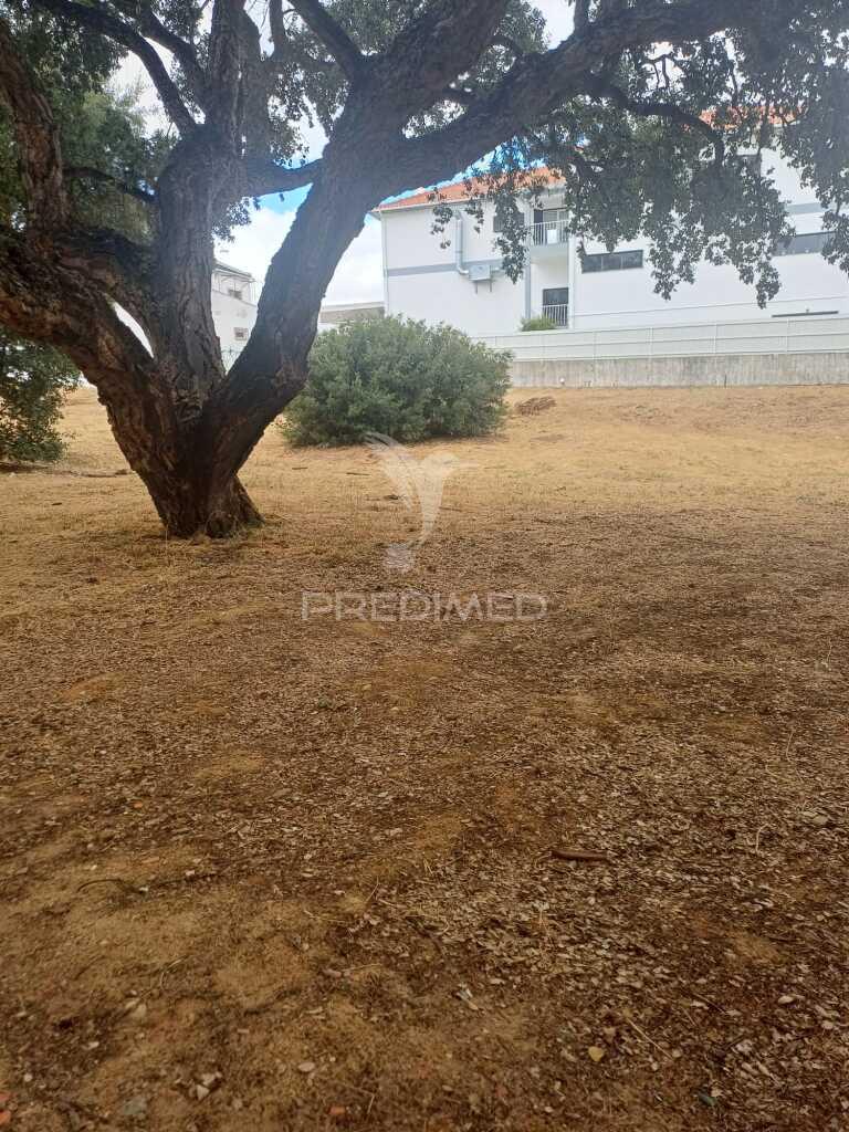 Lote urbanizado com 1.058,50 m2 na quinta do conde