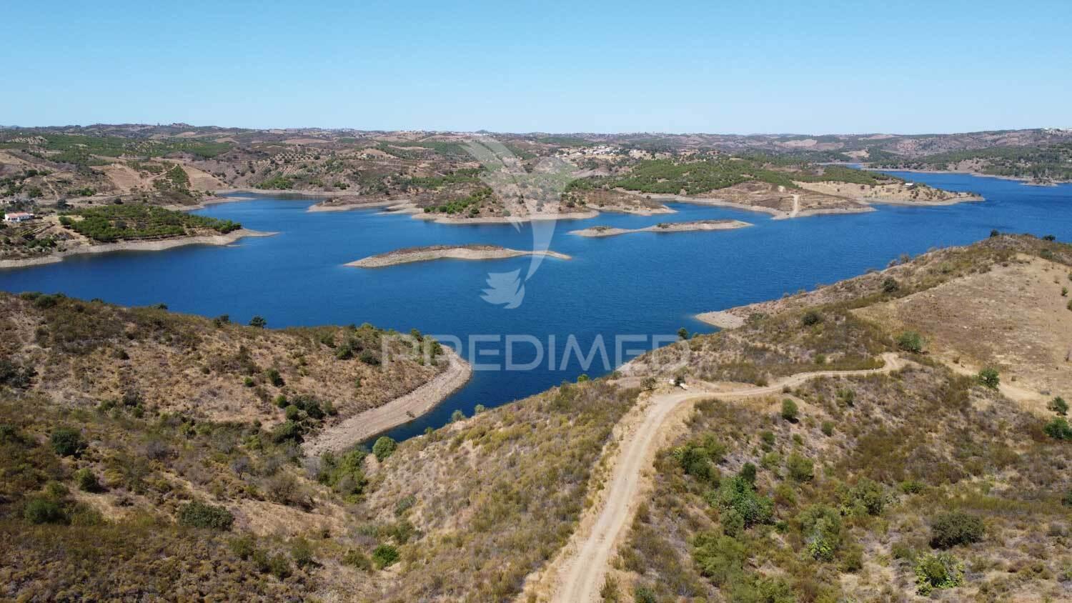 Terreno rústico com 2,4ha na barragem do beliche