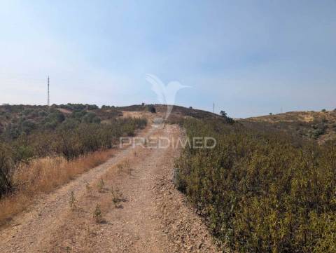 Terreno rústico com 2,4ha na barragem do beliche