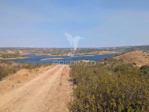 Terreno rústico com 2,4ha na barragem do beliche