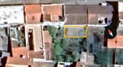 Espaço comercial ou moradia em são teotónio