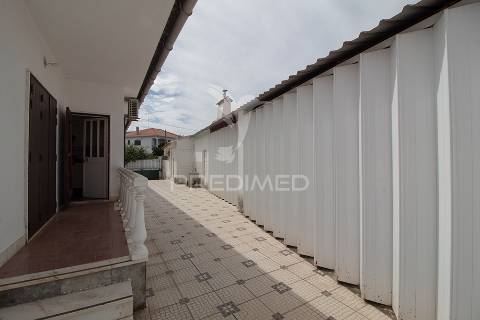 Moradia independente t4