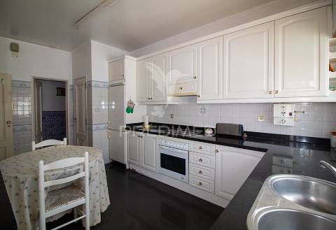 Moradia independente t4