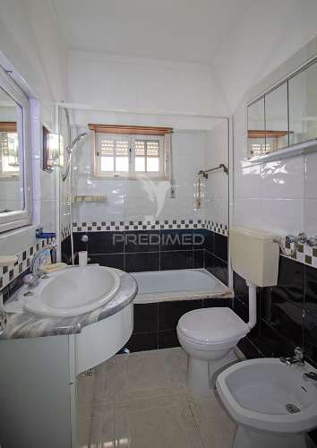 Moradia independente t4