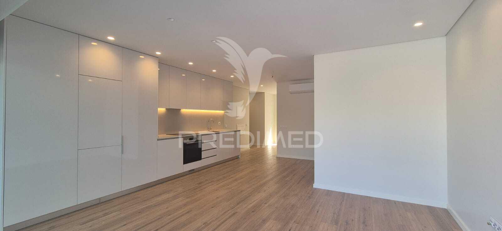 Empreendimento com apartamento t2 em s.vicente, braga