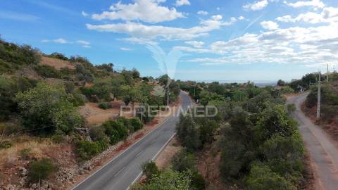 Terreno rustico com vista mar estoi