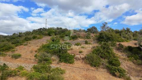 Terreno rustico com vista mar estoi