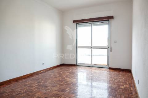 Apartamento t3, chainça - abrantes.