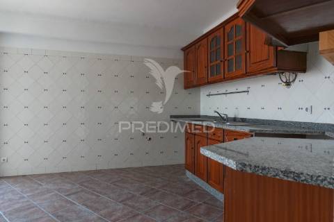 Apartamento t3, chainça - abrantes.