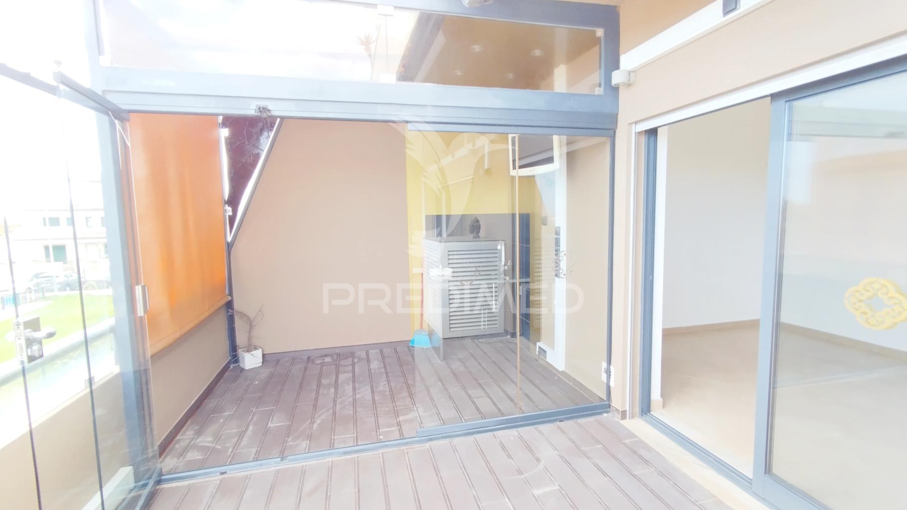 Apartamento t2 com vista mar olhão