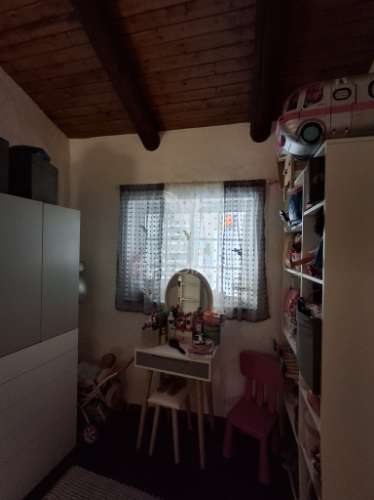 Moradia t2 com salamandra e pátio exterior