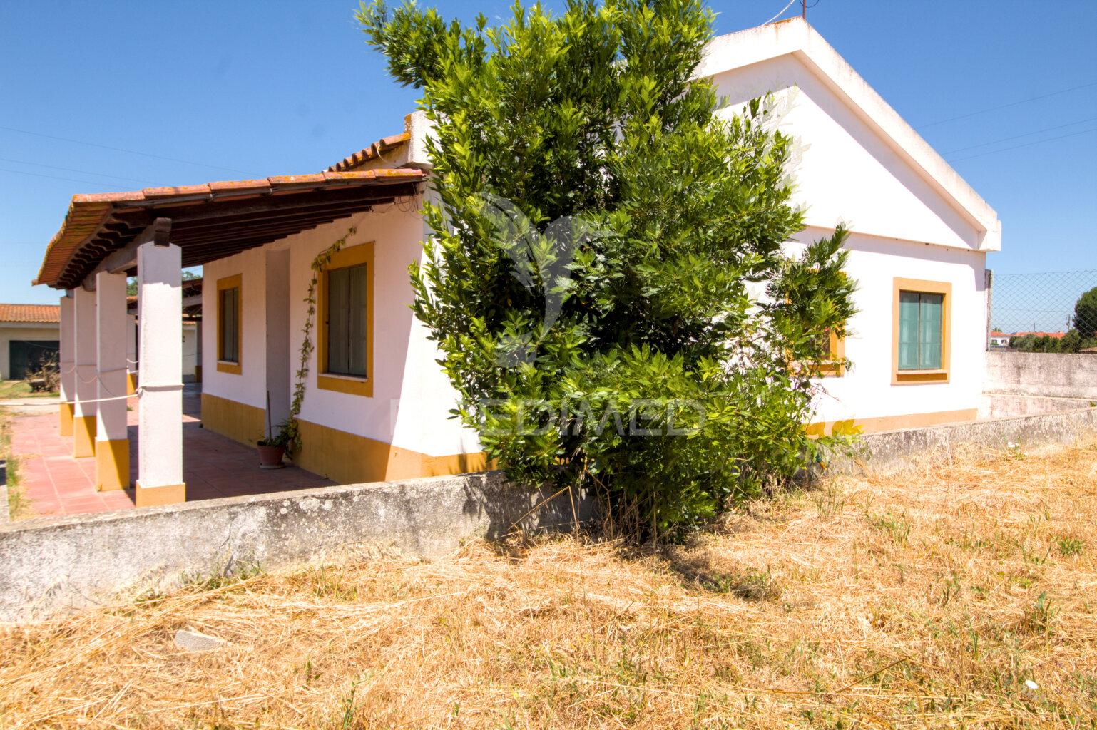 Casa rústica t3 em marinhais