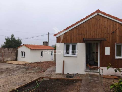 Moradia t3 + anexo em aguada de cima