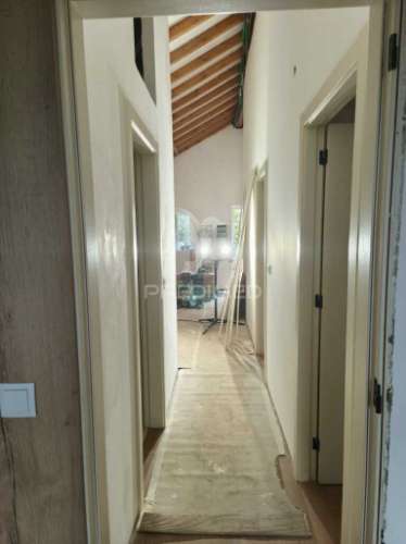 Moradia t3 + anexo em aguada de cima