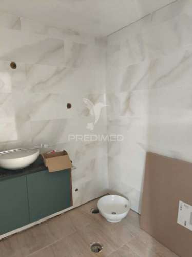 Moradia t3 + anexo em aguada de cima