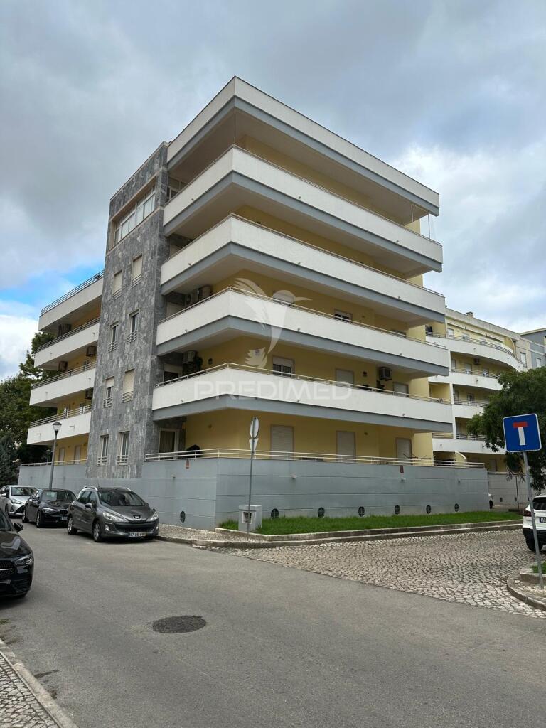 Vende se t4 saboaria / setúbal  610.000€