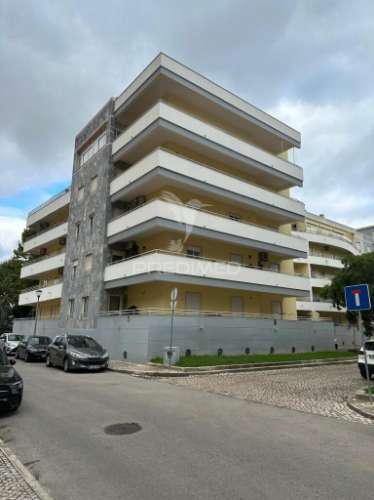 Vende se t4 saboaria / setúbal  610.000€