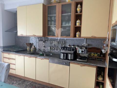 Vende se t4 saboaria / setúbal  610.000€