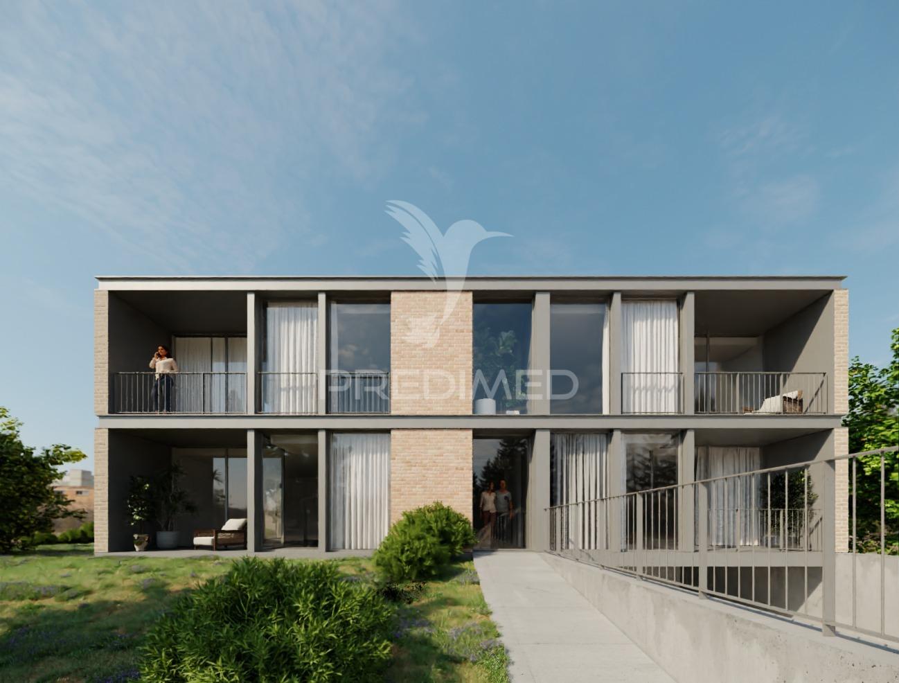 Terreno com projetos aprovados 12 apartamentos no total