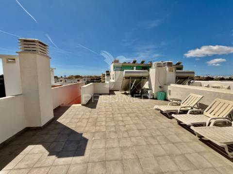 Moradia t3 com cave, rooftop e vista mar – olhão