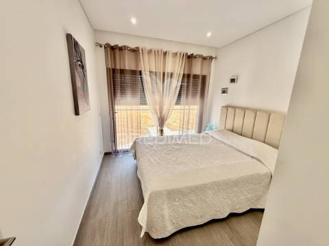 Moradia t3 com cave, rooftop e vista mar – olhão