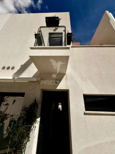 Moradia t3 com cave, rooftop e vista mar – olhão