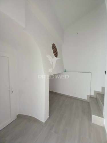 Moradia t3+1 remodelada