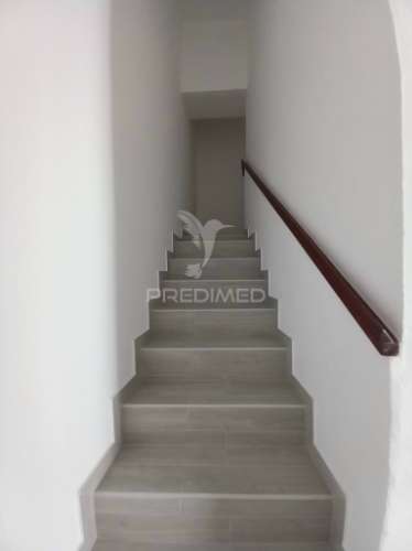 Moradia t3+1 remodelada