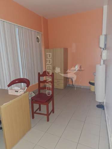 Loja no  edifício do navio