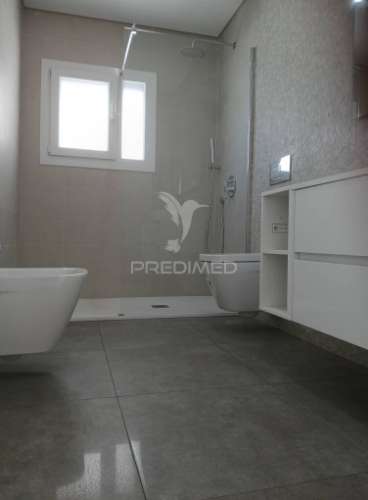 Vende se  moradia térrea t3+1 nova  – fernão ferro, seixal 620.000€