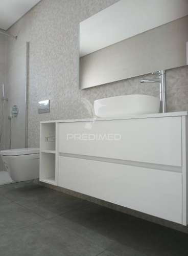 Vende se  moradia térrea t3+1 nova  – fernão ferro, seixal 620.000€