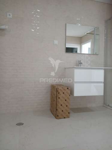 Vende se  moradia térrea t3+1 nova  – fernão ferro, seixal 620.000€