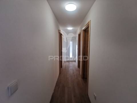 Casa térrea de aldeia