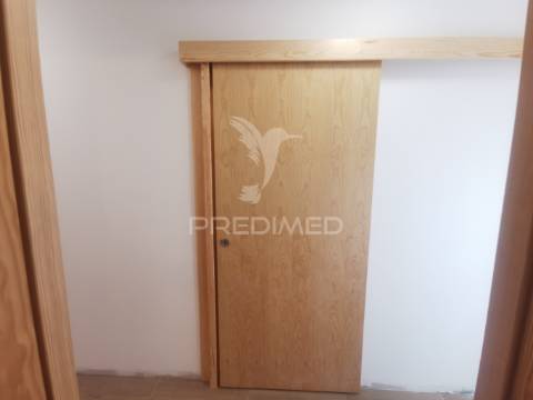 Casa térrea de aldeia