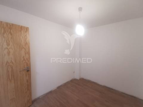 Casa térrea de aldeia