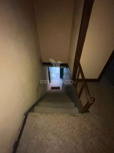 Imóvel para reconstruir santa comba /v.n.foz coa )