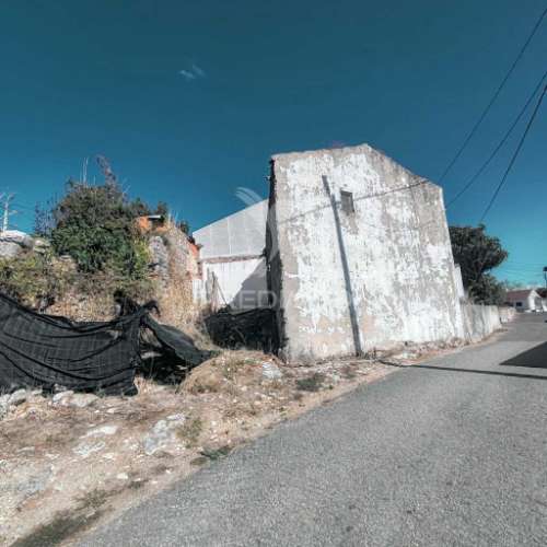 Ruina para recuperar em lagoa do furadouro.