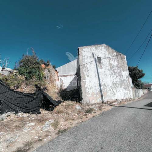 Ruina para recuperar em lagoa do furadouro.