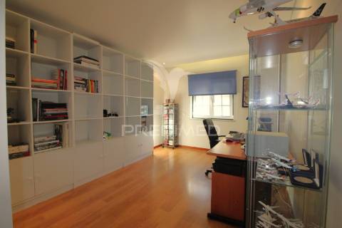 T4 na frente ribeirinha de alcochete