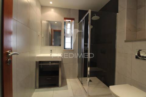 T4 na frente ribeirinha de alcochete