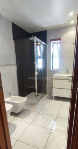 T4 na frente ribeirinha de alcochete