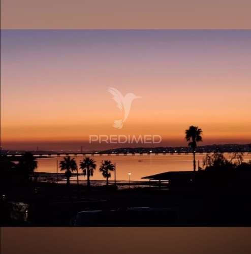 T4 na frente ribeirinha de alcochete