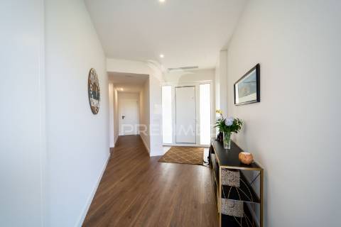 Moradia térrea t3 - com vistas para a barragem (rio caldo - gerês)