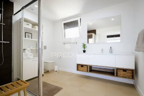 Moradia térrea t3 - com vistas para a barragem (rio caldo - gerês)