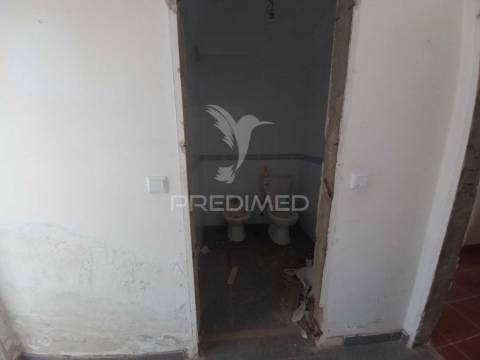 Moradia t4 + 1 com vista mar – ribamar