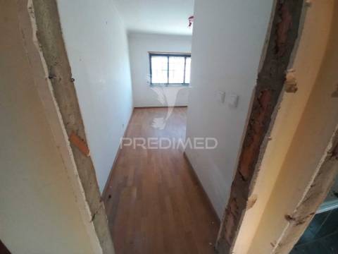 Moradia t4 + 1 com vista mar – ribamar